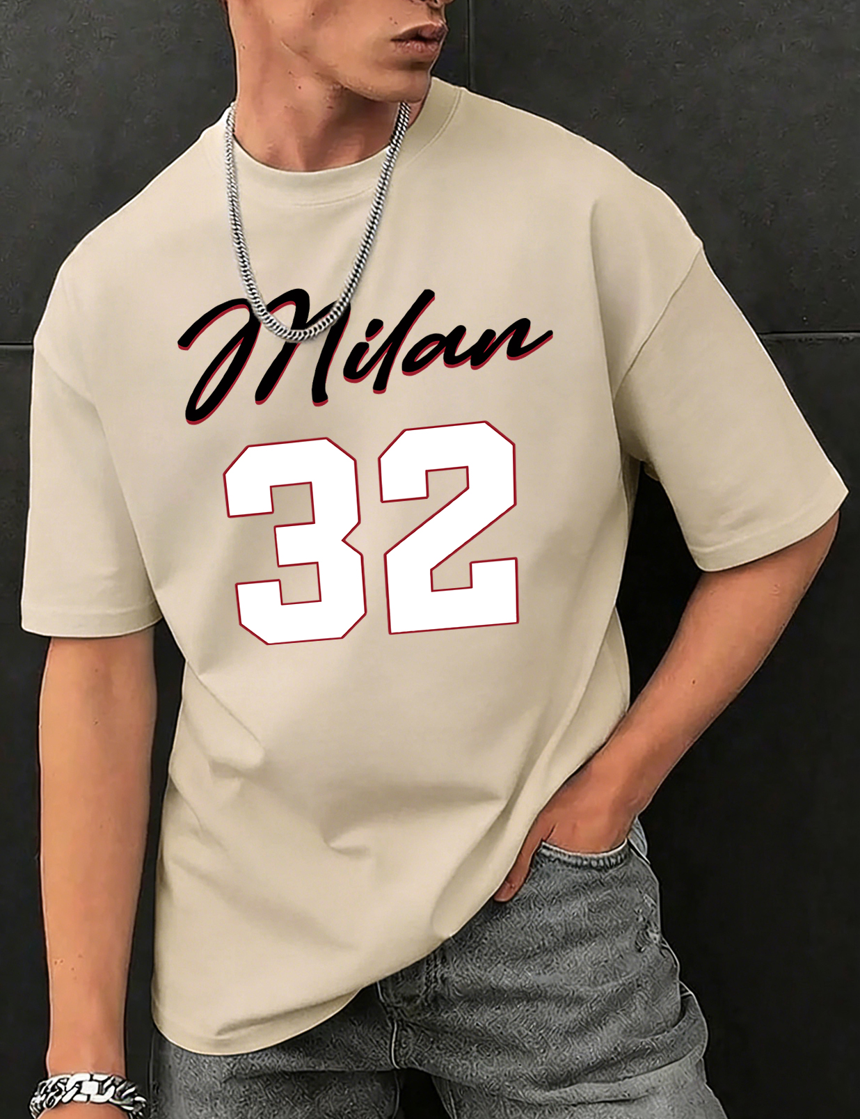 Milan Number 32 Creative Print - Street Fashion In Milan 评论和价格