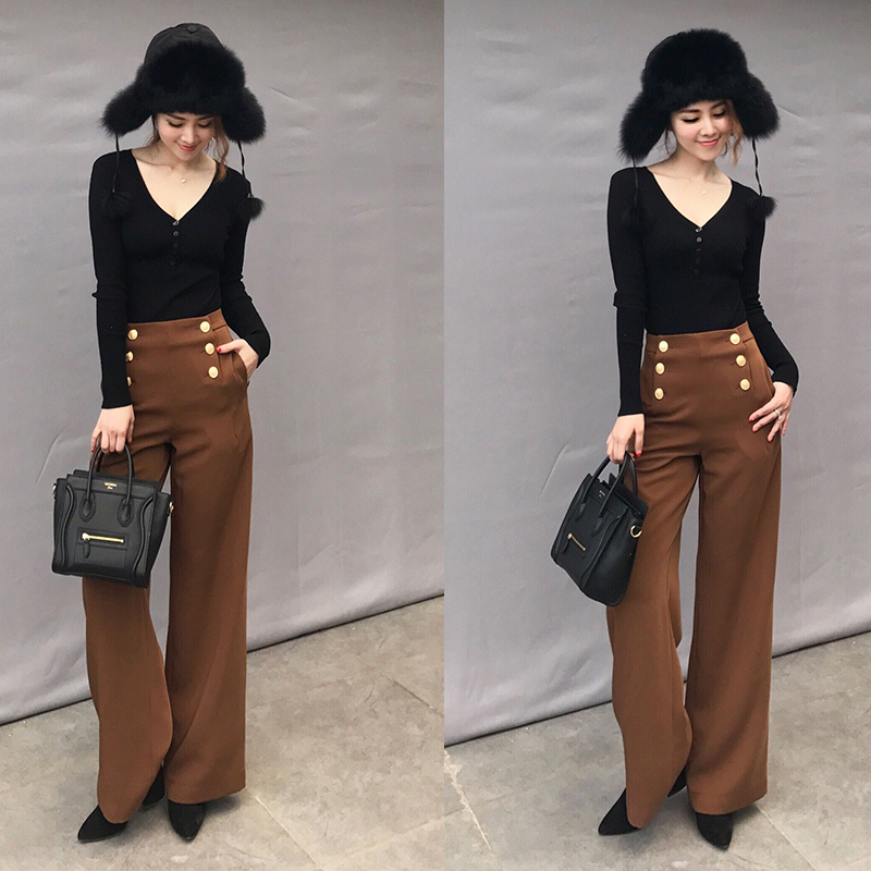 Milan Fashion Week Celebrity S - Street Fashion In Milan 评论和价格