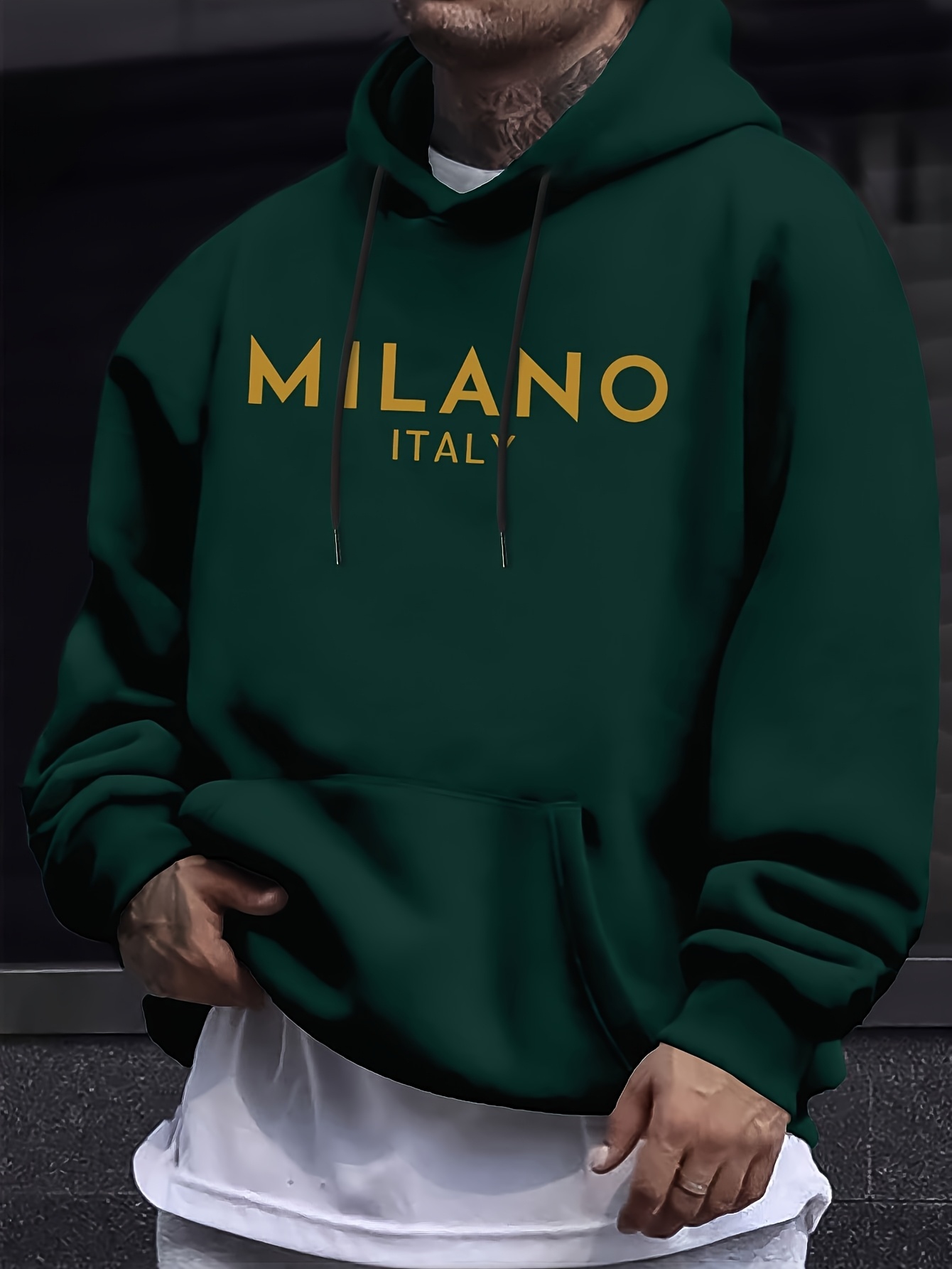 Milan Letter Men Women Hoodie  - Street Fashion In Milan 评论和价格